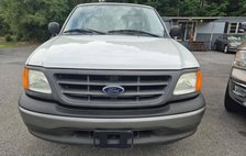 2004 Ford F-150 HERITAGE XL