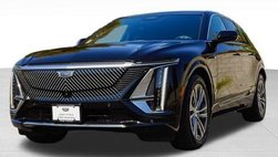 2024 Cadillac LYRIQ Luxury 2