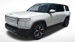 2024 Rivian R1S Adventure