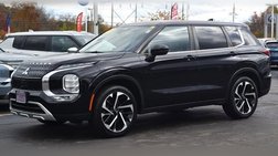 2022 Mitsubishi Outlander Black Edition
