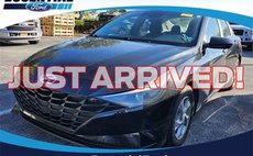 2022 Hyundai Elantra SE