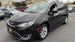 2017 Chrysler Pacifica Touring Plus