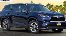 2023 Toyota Highlander Hybrid XLE