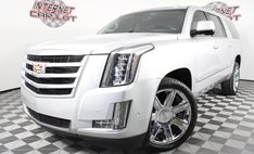 2020 Cadillac Escalade ESV Luxury