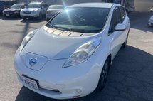 2016 Nissan LEAF SV