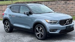 2022 Volvo XC40 T5 R-Design