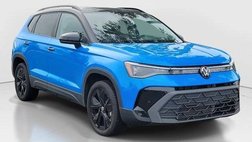 2025 Volkswagen Taos SE Black