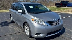 2017 Toyota Sienna LE
