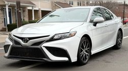 2022 Toyota Camry SE