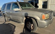 2000 Cadillac Escalade Base