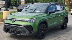 2025 Volkswagen Taos SE Black