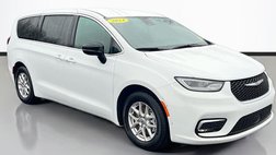 2024 Chrysler Pacifica Touring
