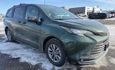 2025 Toyota Sienna XLE 7-Passenger