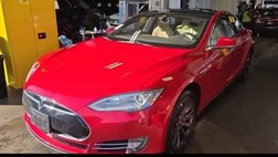 2015 Tesla Model S 90D