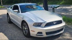 2014 Ford Mustang V6