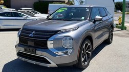 2023 Mitsubishi Outlander PHEV SE