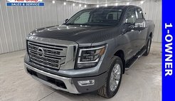 2021 Nissan Titan SL