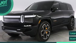 2024 Rivian R1S Adventure