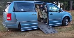 2010 Chrysler Town and Country Limited