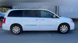 2015 Chrysler Town and Country Touring-L