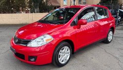 2011 Nissan Versa 1.8 S