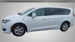2018 Chrysler Pacifica Hybrid Touring Plus