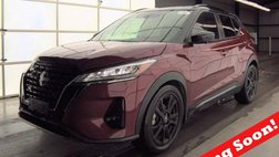 2023 Nissan Kicks SR