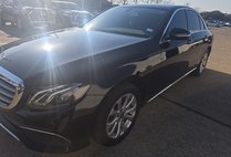 2017 Mercedes-Benz E-Class E 300 4MATIC