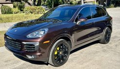 2017 Porsche Cayenne S