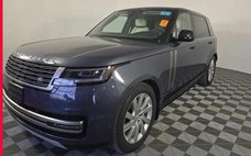 2025 Land Rover Range Rover P400 SE LWB