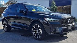 2025 Volvo XC60 B5 Plus Dark Theme