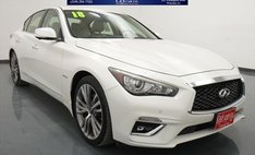 2018 Infiniti Q50 Hybrid Luxe