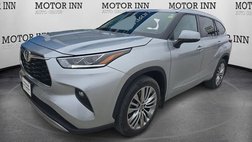 2022 Toyota Highlander Hybrid Platinum