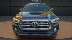 2017 Toyota Tacoma TRD Sport