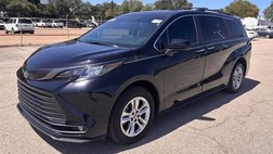 2023 Toyota Sienna Woodland Edition