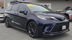 2022 Toyota Sienna XSE 7-Passenger