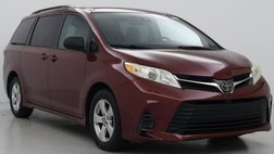 2018 Toyota Sienna LE