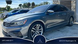 2019 Volkswagen Passat SE R-Line