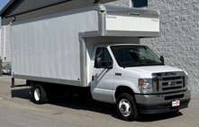 2023 Ford E-Series E-450 SD