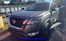 2022 Nissan Pathfinder S