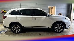 2020 Mitsubishi Outlander ES