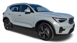 2025 Volvo XC40 B5 Core Bright Theme
