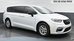 2024 Chrysler Pacifica Touring