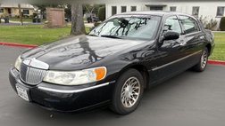 2001 Lincoln Town Car Signature