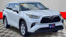 2020 Toyota Highlander LE