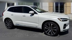 2023 Volvo XC60 B5 Ultimate Bright Theme