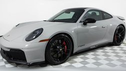 2025 Porsche 911 Carrera 4 GTS