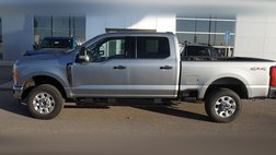 2023 Ford Super Duty F-350 XLT