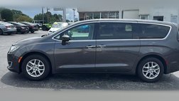 2020 Chrysler Pacifica Touring