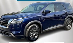 2022 Nissan Pathfinder S